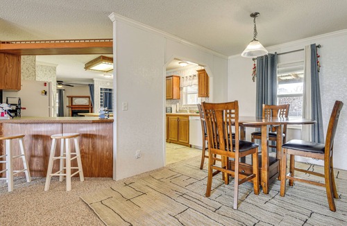 Longtown House | Steps to Lake Eufaula: Family Home w/Deck & Yard