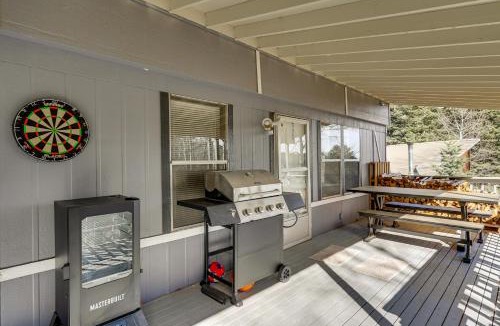 Rye House | Steps to Lake Isabel & Trails! Mtn-View Hideaway