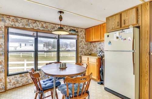 Henderson House | Steps to Lake Ontario: Remote Escape w/Deck & BBQ