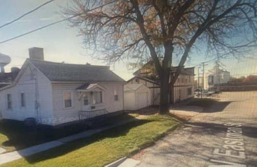Harvard House | Steps to Metra - Fully Updated - Sleeps 7