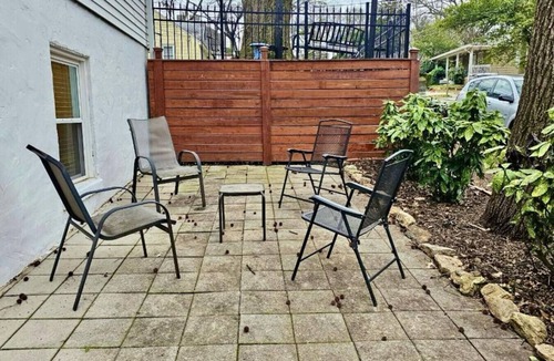 Home Park House | Steps to Midtown Fun - Sleeps 9