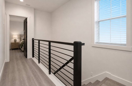Wooded Estates House | Steps to ND Stadium | Luxury 6BR/5BA | Sleeps 13