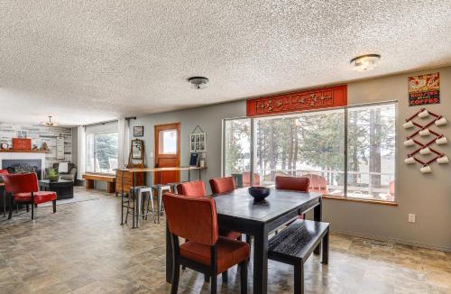 Pine Hollow House | Steps to Pine Hollow Reservoir Home with Fire Pit!