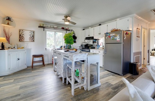 Topsail Beach Villa | Steps to Sand! Topsail Beach Group Getaway!