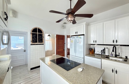 Sea Isle City House | Steps to Sea Isle Beach Family Home with Kids Dorm & Large Entertaining Spaces