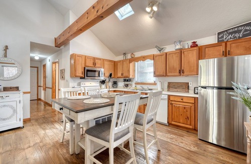Hayesville House | Steps to Shooting Creek