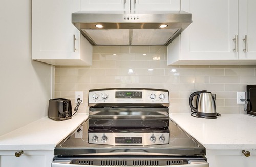 Fort Worth Apartment | Steps to TCU Campus: Modern Fort Worth Apt