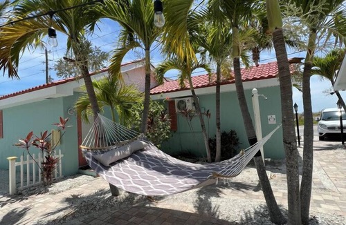 Sunset Beach House | Steps to the beach bungalow #11