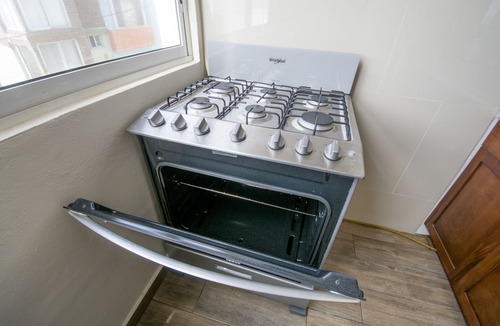 Costa Apartment | Steps to the beach/ocean view + AC/HEAT