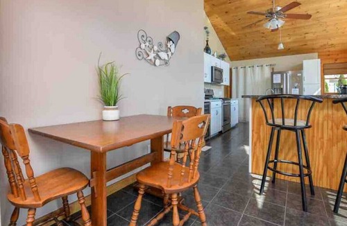 Geneseo House | Steps To The Beach on Conesus Lake