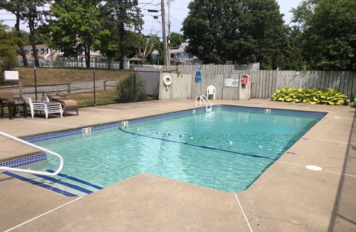 Hyannis Cottage | Steps to the beach with an ocean view,