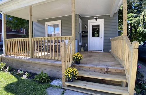 Pulaski Apartment | Steps to the River