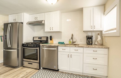 Fairfield House | Steps to the Sand & Surf!