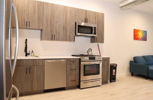 Caldwell Apartment | Steps to Town Center - Amazing 1 Bed/1 Bath!