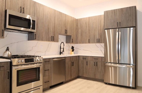 Caldwell Apartment | Steps to Town Center - Amazing 1 Bed/1 Bath!