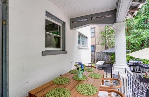 Stockade Historic District House | Steps to Union College Home with Shared Yard!