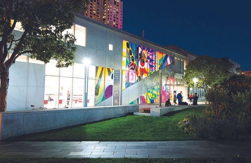 Theater District Hotel | Steps to Union Square | Pet Friendly + Valet Parking