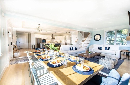 West Dennis House | Steps to West Dennis Beach!