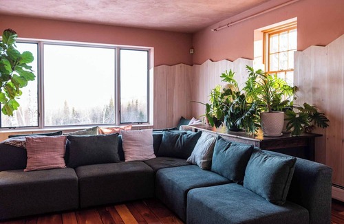 Stowe Area Cabin | Sterling Forest Lodge <> A Boutique Mountain Retreat