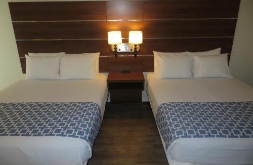 Newhall Hotel | Sterling Inn