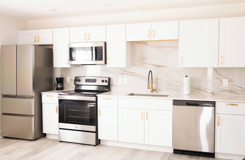 Old East Dallas Apartment | Sterling Stay – Modern 1BR in Central Dallas with Free Parking and WiFi
