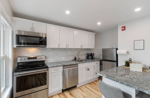 Mystic Apartment | Stevedore Landing-#3 · walk downtown Mystic · train · aquarium
