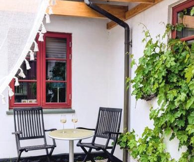 Faxe Apartment | Stevns Birkevang holiday apartment in idyllic countryside