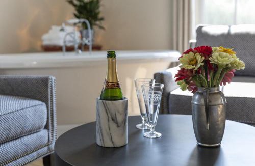 Athens Hotel | Stewart House Hotel