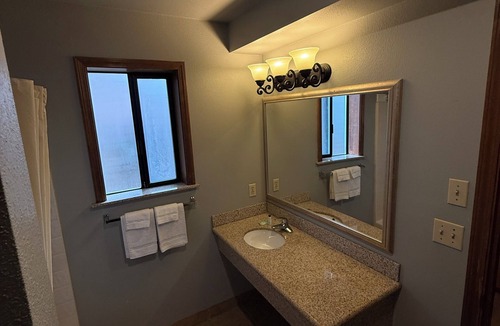 Cle Elum Hotel | Stewart Lodge