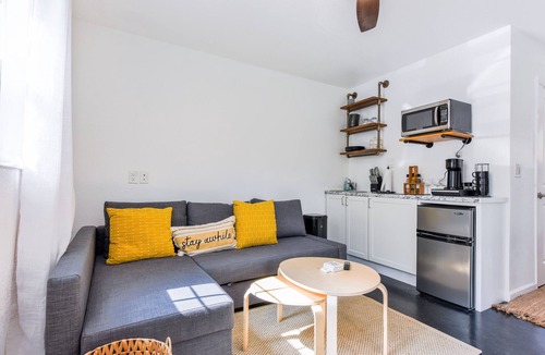 Yacht Harbor Apartment | Stewart Studio- Private yard and lake access