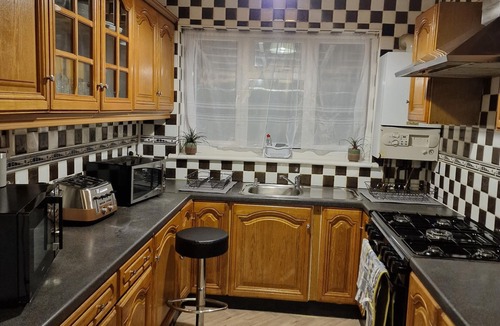 High Wycombe Cabin | Steyn Guest Lodge