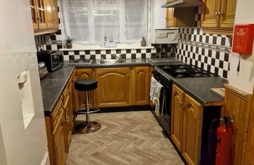 High Wycombe Cabin | Steyn Guest Lodge