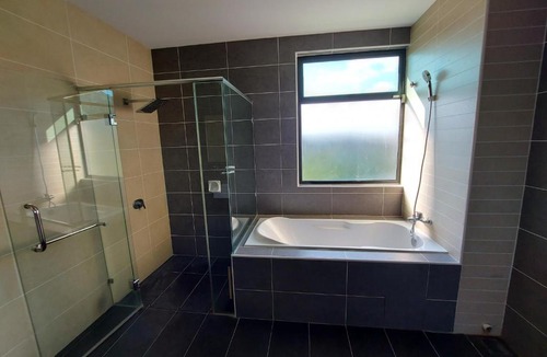 Bayan Lepas Villa | ●STG12●3-Storey●Private House●2step Access Garden●