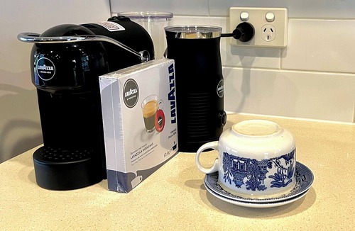 Empire Vale Apartment | Sth Ballina. Peace, nature, river, beach. Big, modern studio with everything.