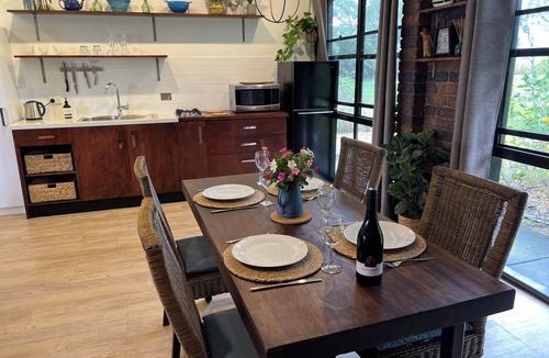 Empire Vale Apartment | Sth Ballina. Peace, nature, river, beach. Big, modern studio with everything.