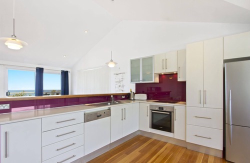 Manyana House | Sticks By The Sea Sum