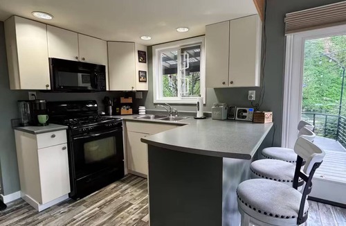 Arlington House | Stilaguamish River Get Away