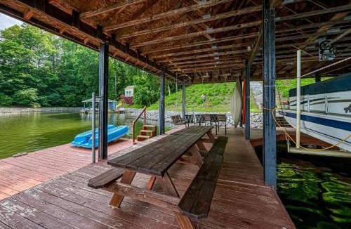 Goodview House | Still Waters