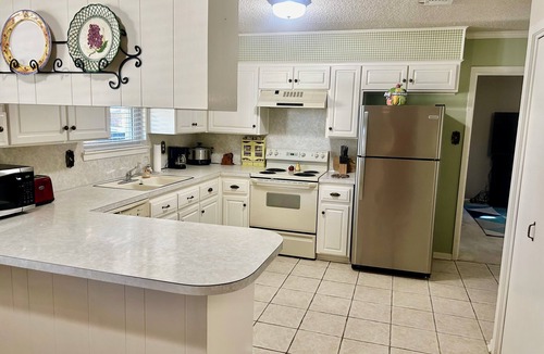Bell County House | Stillhouse Lake Getaway Harker Heights 2 Bedroom 2 Bath with jetted tub sleeps 6