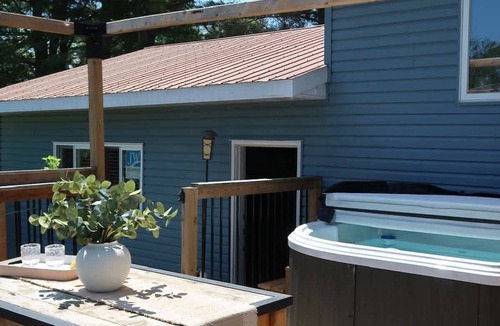 Greater Madawaska House | Stillwater Escape + Hot Tub