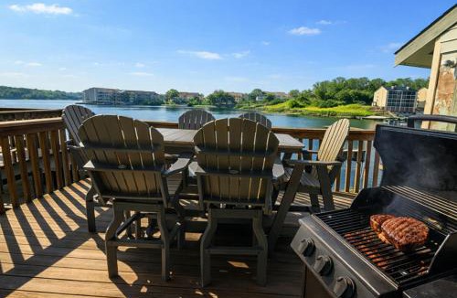 Village of Four Seasons House | Stillwater Shores Lakefront 2 Bed 2 Bath Condo