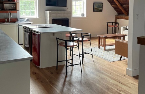 Prince Edward House | Stillwood Loft: rustic/modern barn apartment