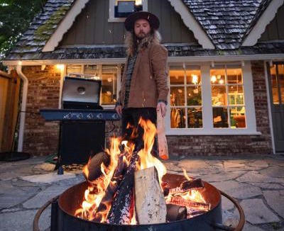 Verlot House | Stilly River Haus - Hot tub - Firepit - Fireplace