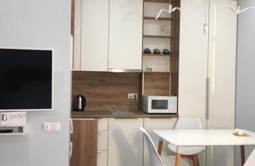 Vesyoloe Apartment | Стильная студия в спокойном месте