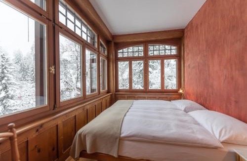 Waldhaus Flims Apartment | Stilvolle 3-Zimmer Wohnung in Jugendstilvilla