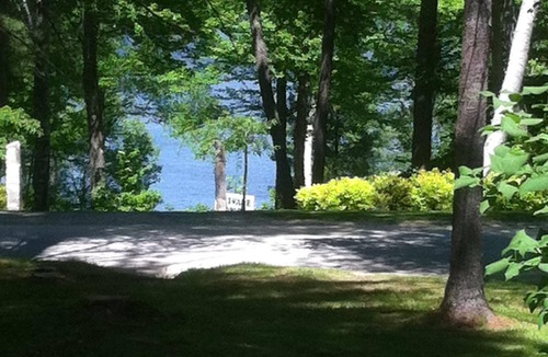 Rumney Condo | Stinson Lake White Mountains Exclusive