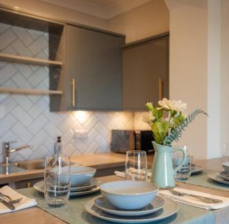 Dalavich Apartment | Stirling Townhouse Apartment Btm