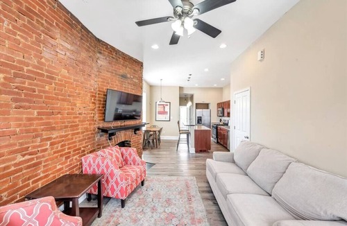 St. Louis Hotel | STL, Tower Grove, Cozy 2-Story Townhome - A