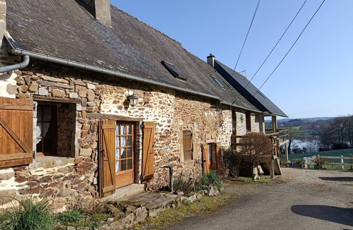 Saint-Fraimbault-de-Prieres Cottage | Stone house with lake view, fireplace, surrounding grassland