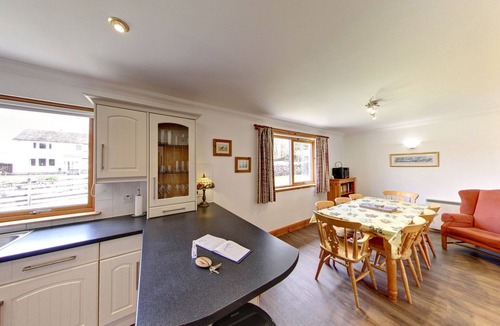 Crianlarich Cottage | Stob Binnein Cottage